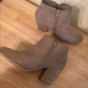 Ankle booties size 7.5